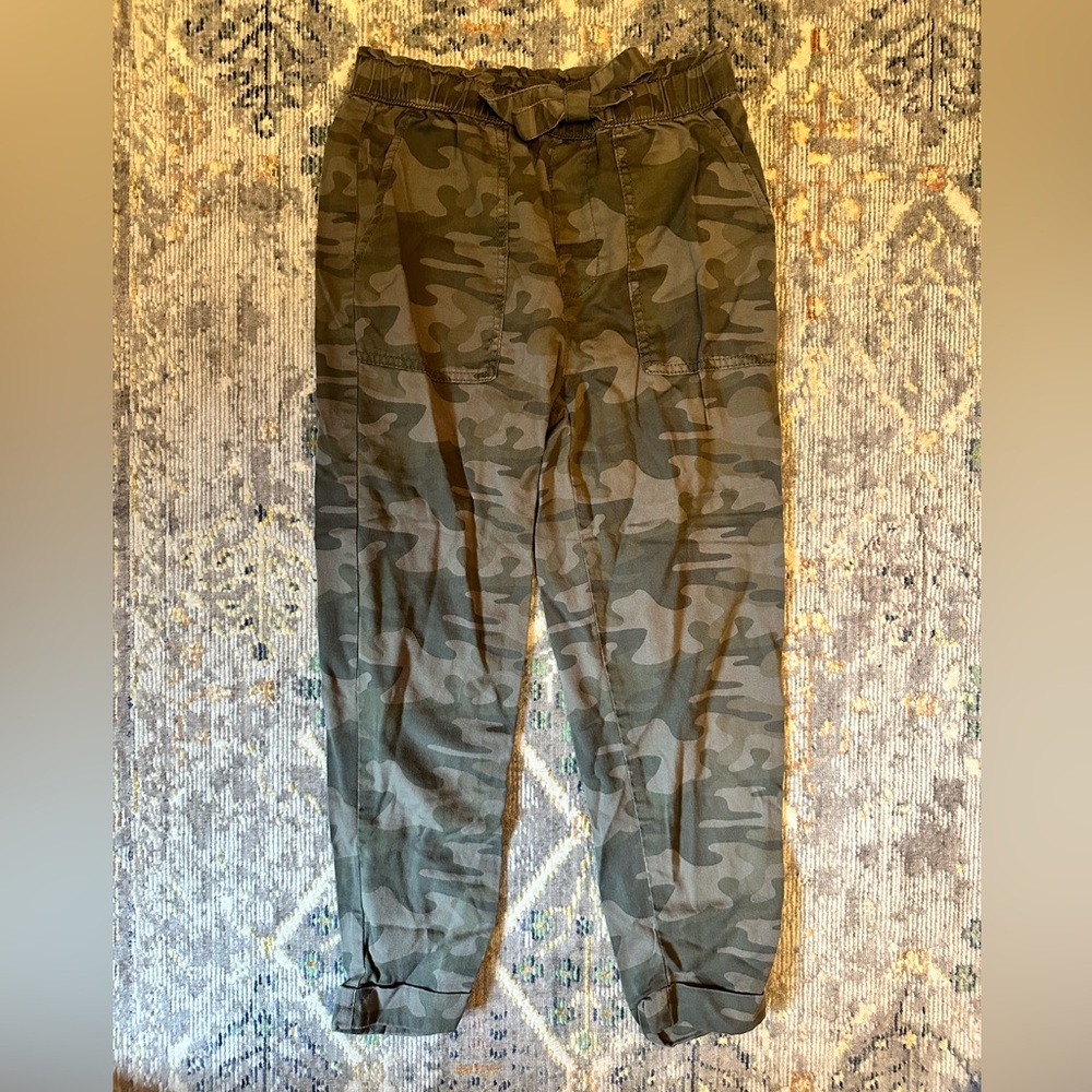 Vanilla Star army camo print pant with tie waist.